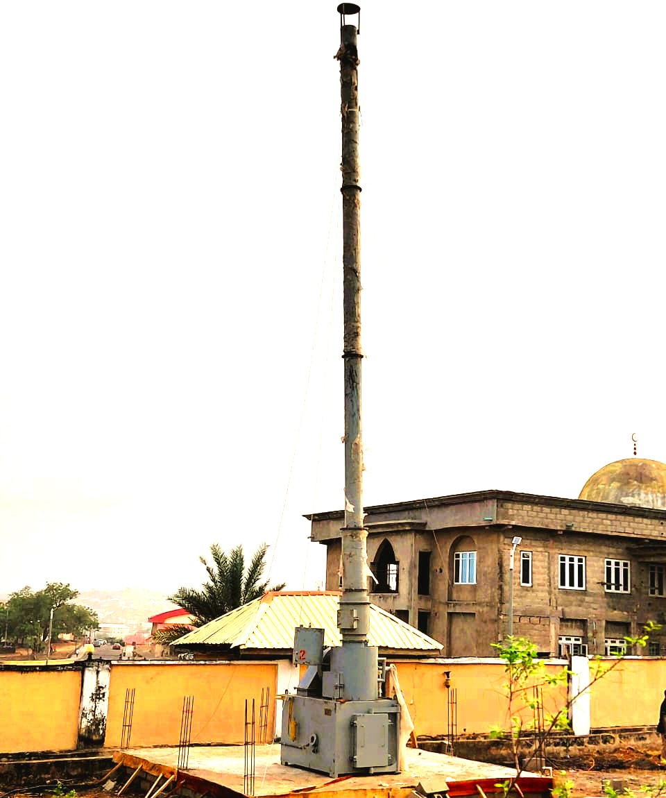 FamkrisHCI's tweet photo. 🚨 Big step for safer #healthcare in #KogiState!
Famkris Healthcare Initiative has installed 2 medical incinerators at #Lokoja &amp; #Kabba general hospitals to strengthen infection prevention, environmental safety &amp; quality care. 

#Malariaprevention Happy New Month March Nigerian https://t.co/MqiD9LuOQl