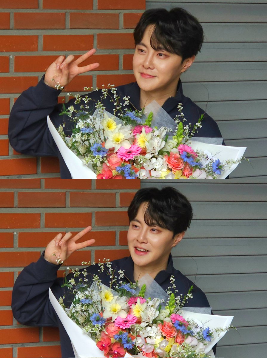 m_ing_ming_'s tweet photo. 💘💘💘 https://t.co/sOrVWW6rTq