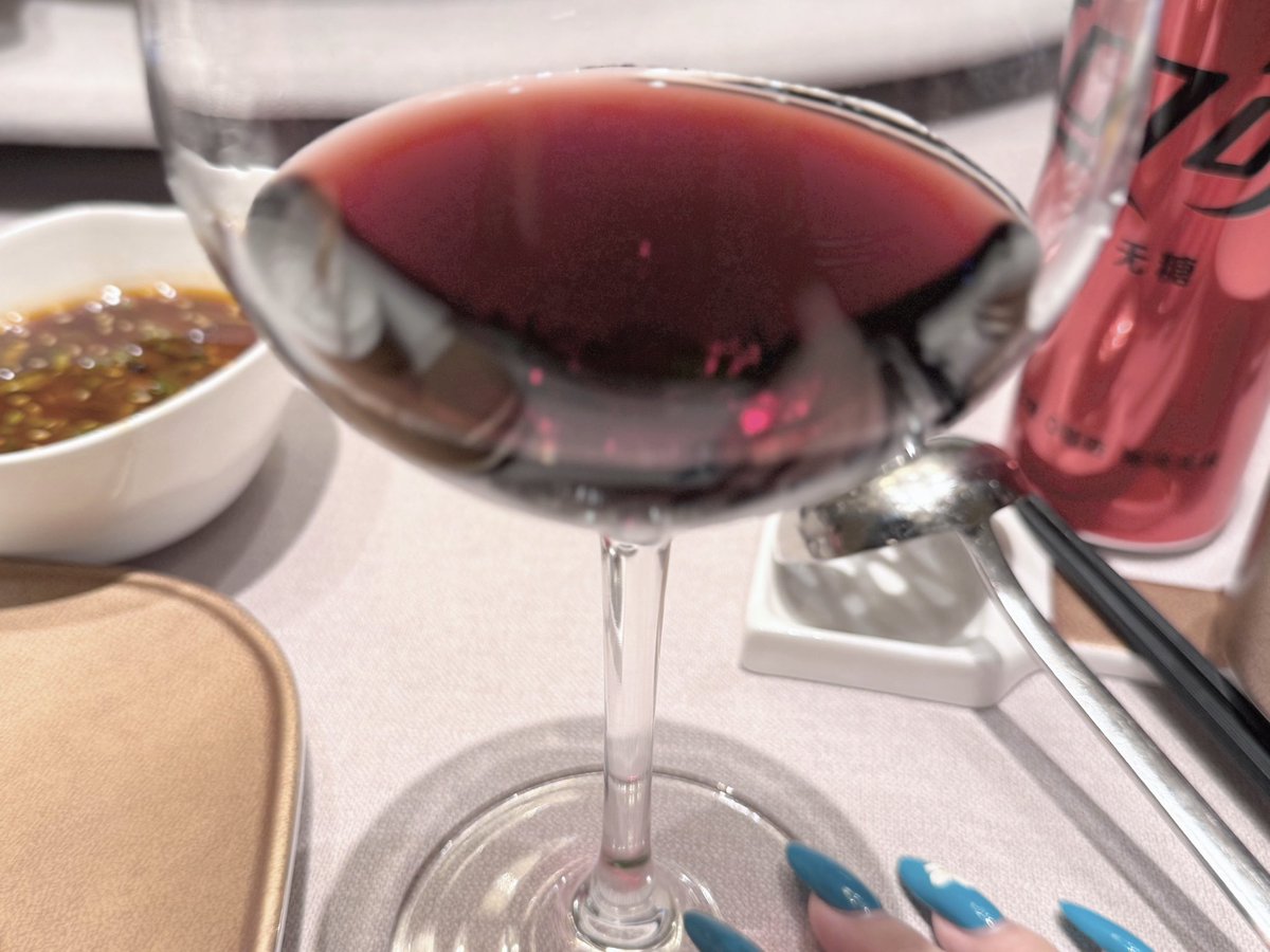 #해빙곡선 

˚⋆ 🥀 ˚🍂‧₊˚🍷