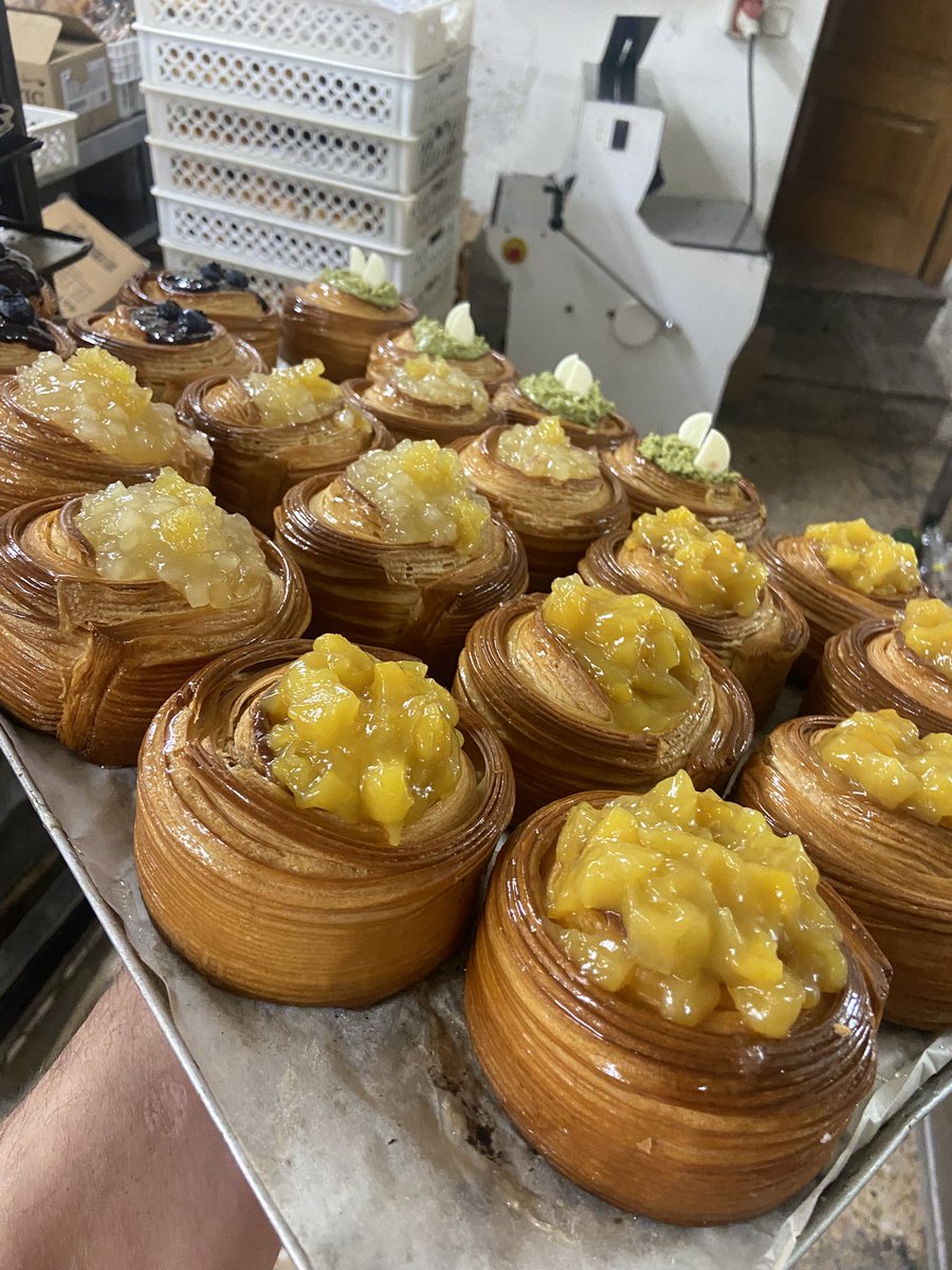 hornodejulia tweet media