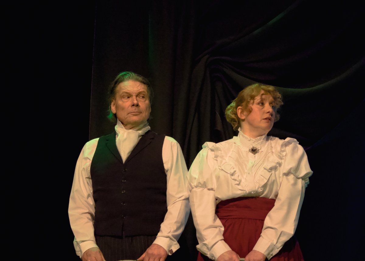 RumpusTheatreCo's tweet image. More great spine-chilling #TheHauntedBride shows last wk @TheQuayTheatre @AnvilArts &amp;amp; a fab full house @SwindonArtsCent. Next @thehawthcrawley 26 March, Blakehay Weston-Super-Mare 30 March - 1 April &amp;amp; on into Autumn 2026 #Dickens #ghosts Details &amp;amp; tickets  rumpustheatrecompany.co.uk/current.html