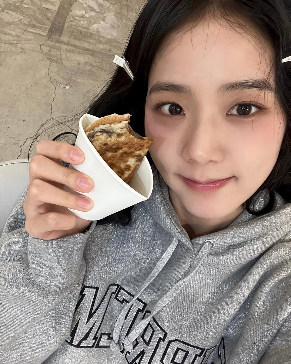 Extra Time Indonesia tweet media