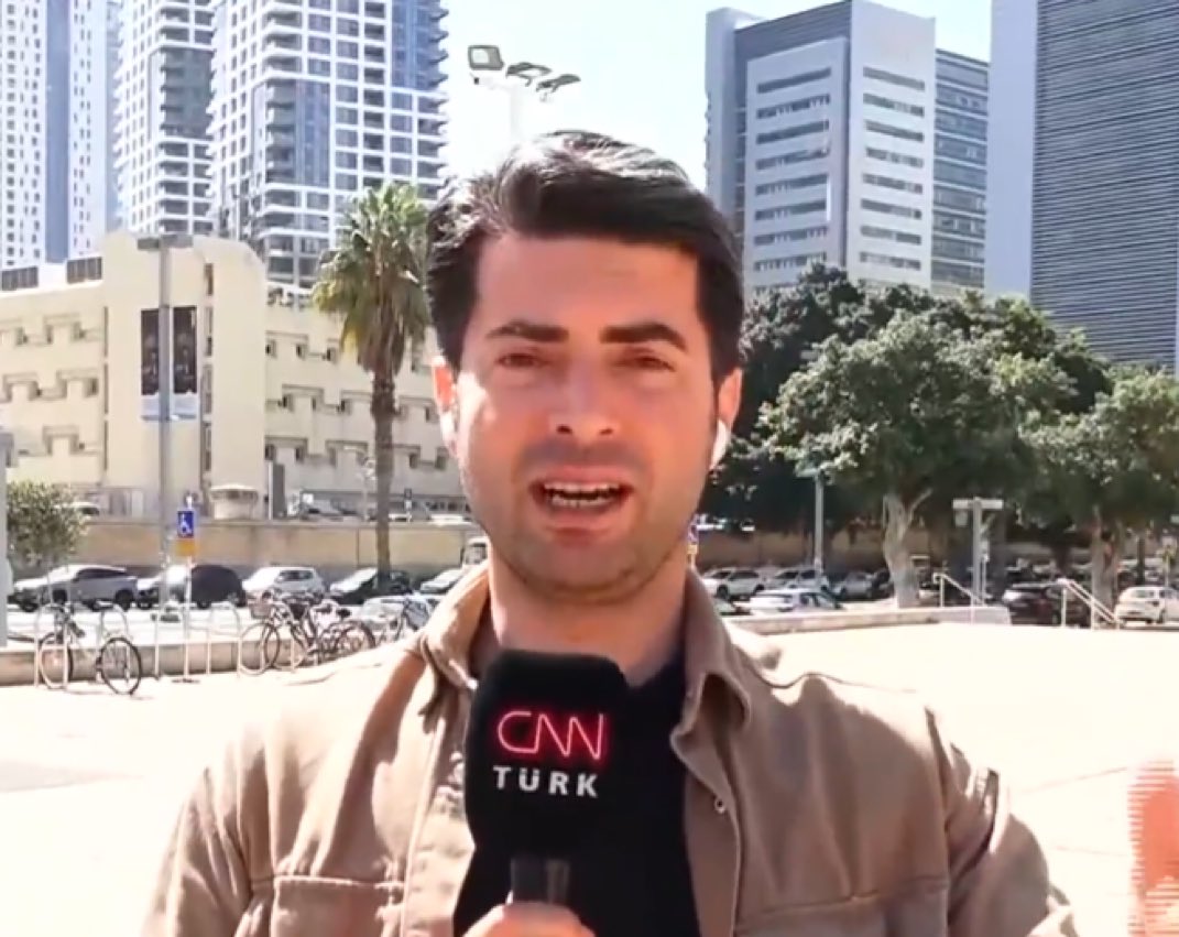 SON DAKİKA: İsrail, Tel Aviv'de canlı yayın yapan Türk gazetecileri gözaltına aldı.