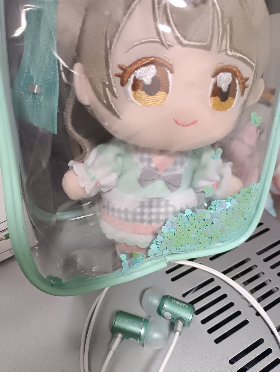 AZLA Trinityと南ことりの親和性よ💚