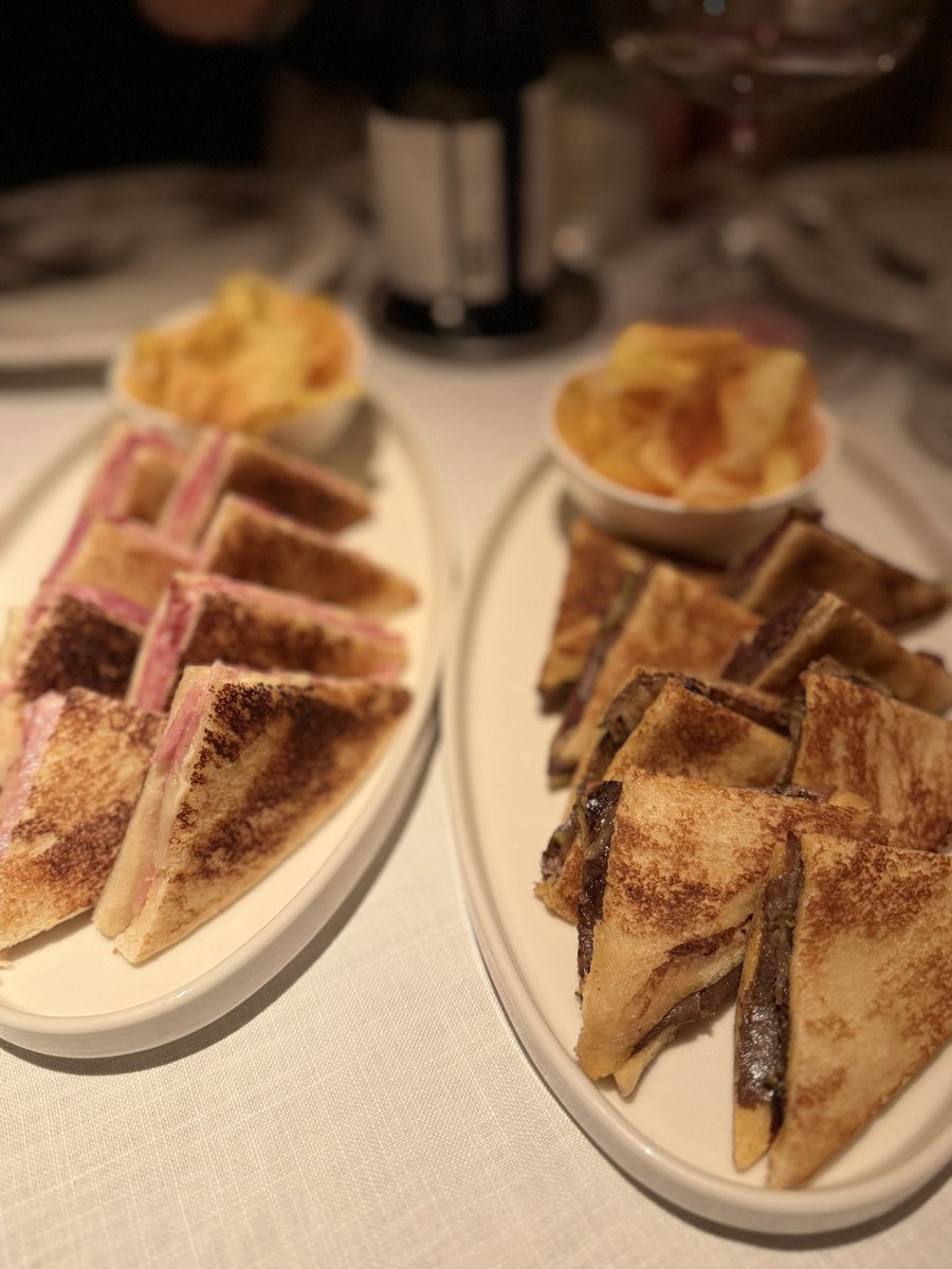 David Lombardía tweet media