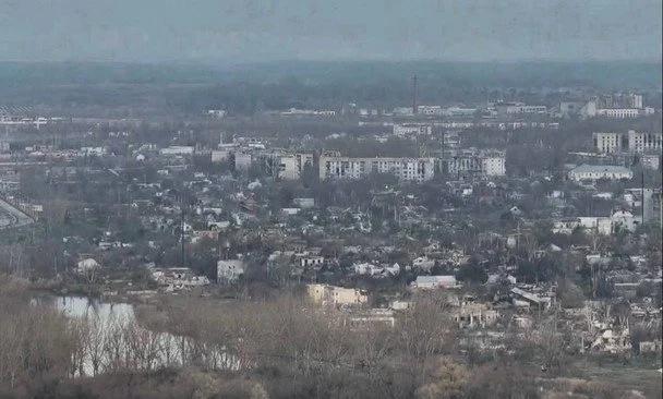 WarTranslated tweet media