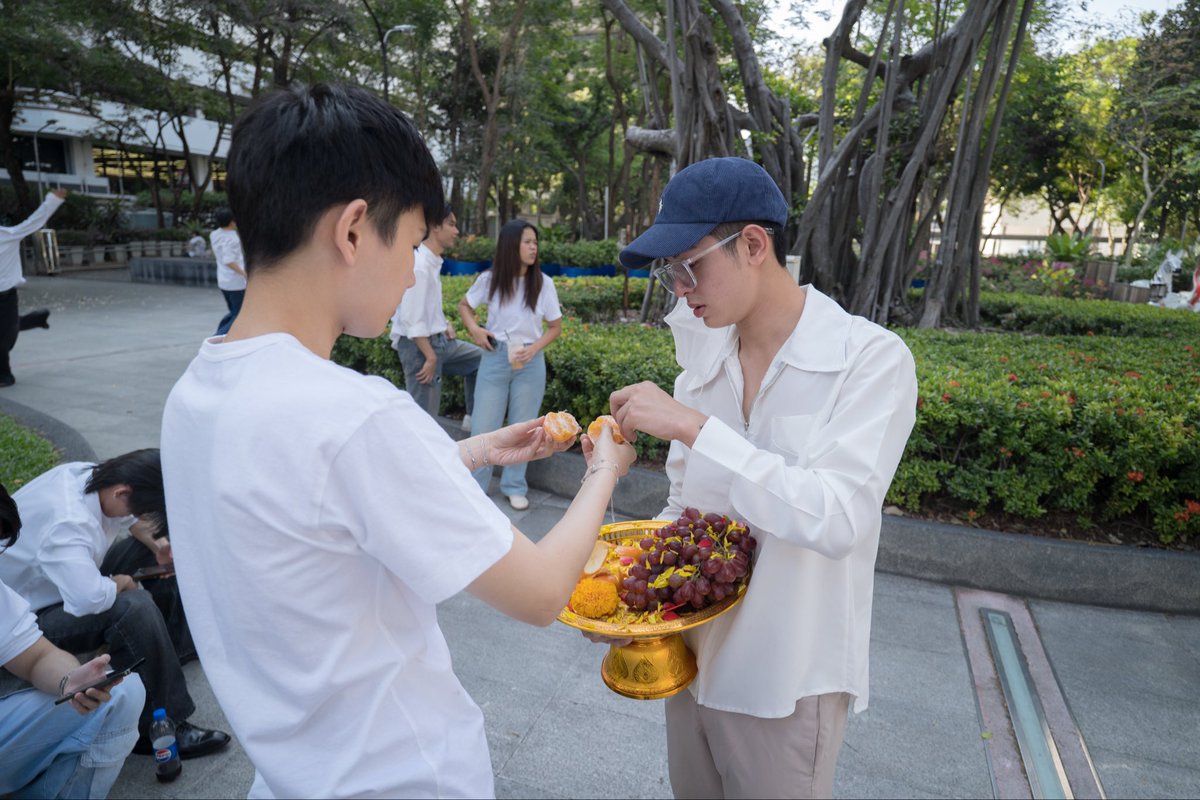 ใกล้แล้ววน้าาา

 #LOVEx3