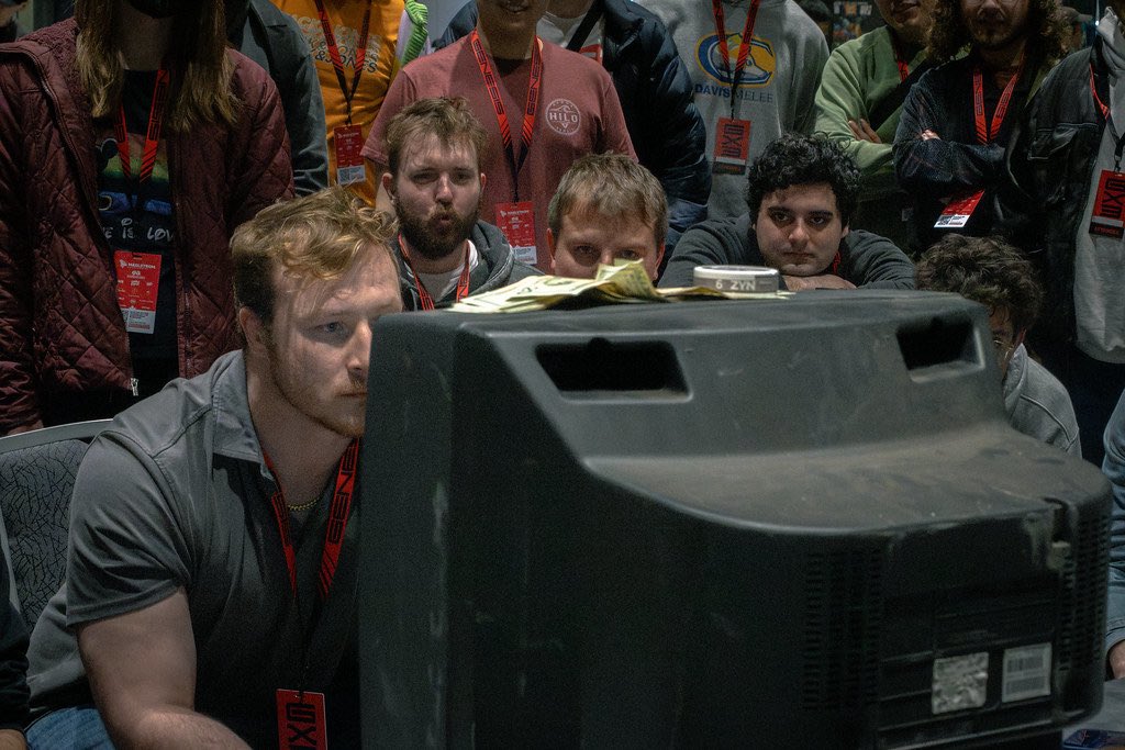 calpolkid tweet media