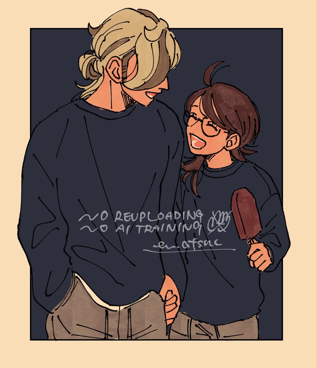 手繋ぎお買い物デートのppao。結局2人で夜のコンビニに行く時って一番ラブラブだしめちゃくちゃ楽しくないですか？という考えに至りました､､､👼リクエストありがとうございました！and HBD❣️