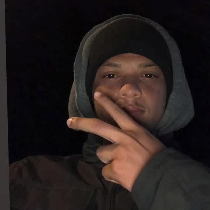 🥴