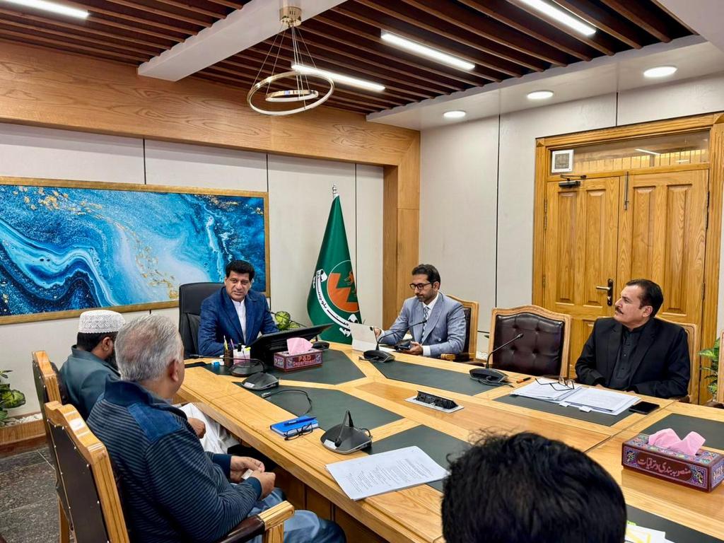 ZahoorBuledi's tweet photo. Cabinet Sub-Committee held its 3rd consecutive meeting to finalize the Balochistan Fisheries & Aquaculture Amendment Bill 2025, which aims to transform the sector into a modern Blue Economy framework. Key areas covered under the proposed amendments include repeal of the BCDA Act and the Pasni Fish Harbour Authority Ordinance with full protection of employees, establishment of new directorates, VMS and digital monitoring, strong action against IUU fishing, creation of fisheries courts, MSY-based stock recovery, promotion of aquaculture, harbour integration, export certification, Fishers’ Welfare Fund, and alignment with global standards.