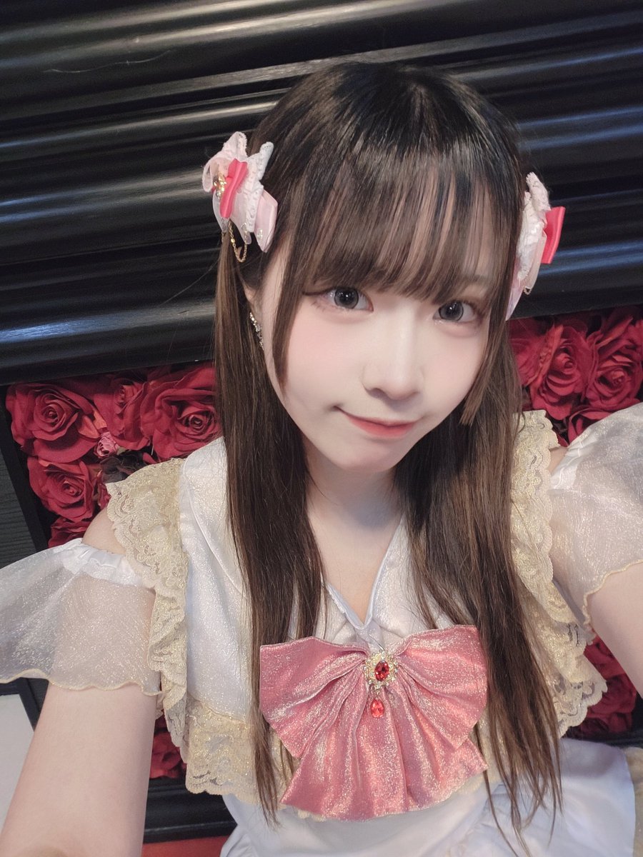 薔薇だけに 【薔薇がバラバラ】なんつってᐠ( ᐛ )ᐟ