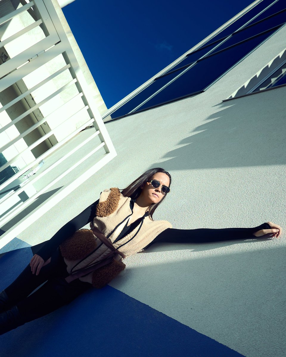 eric_champs's tweet photo. Sylvia, Cannes
photographie @eric_champs 
#Cannes #photographer https://t.co/5aXUjHnd86