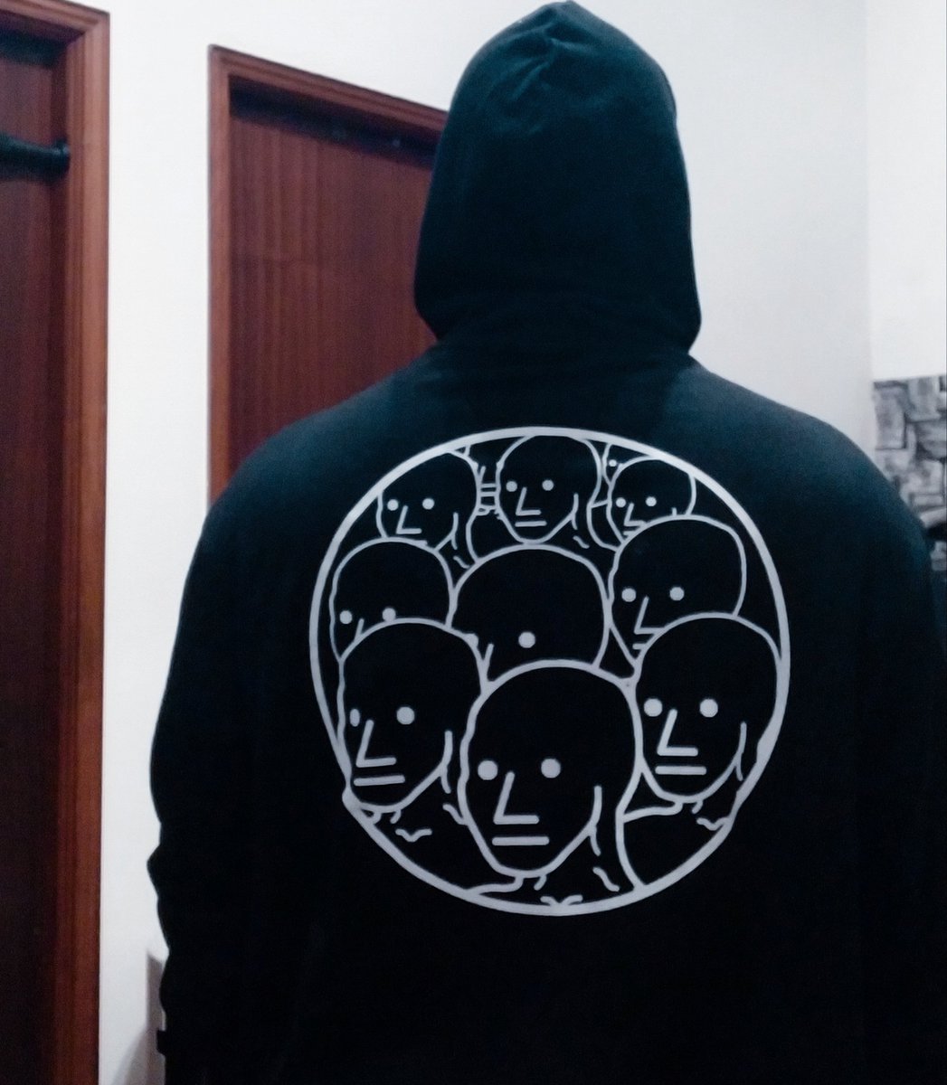 Non-Playable Clothing tweet media