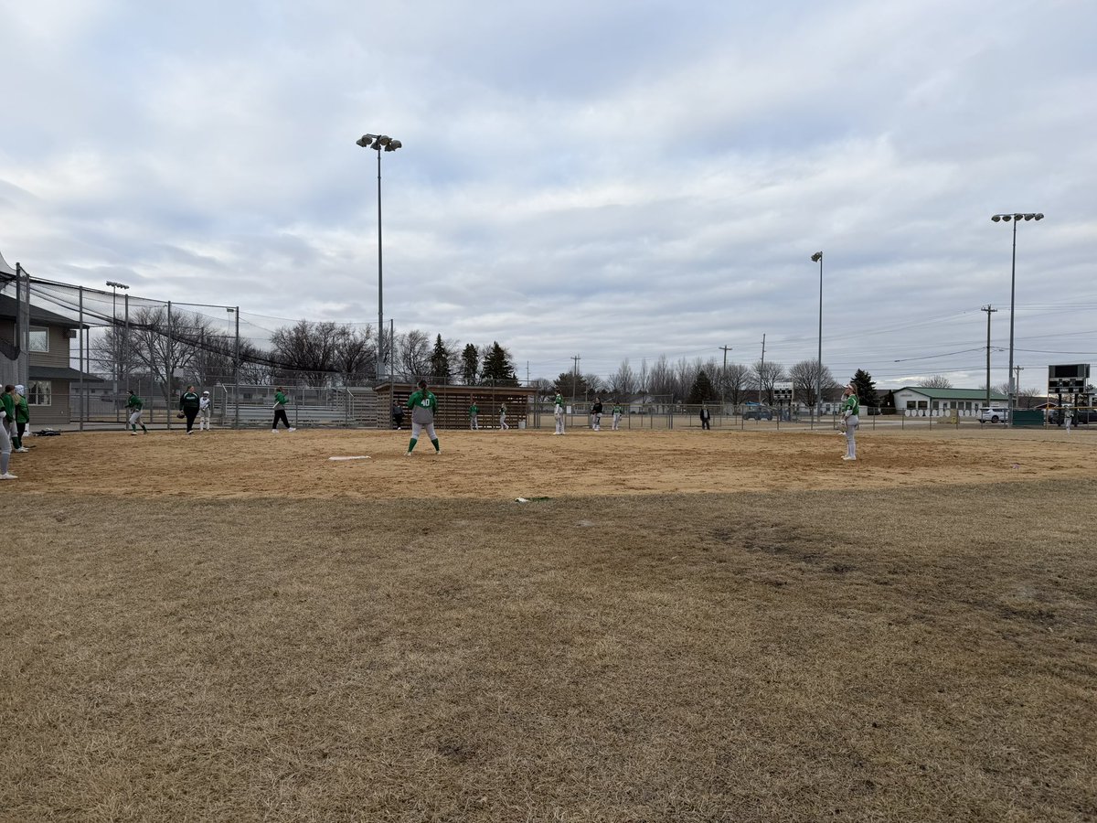 Geneseo Lady Leaf Softball tweet media