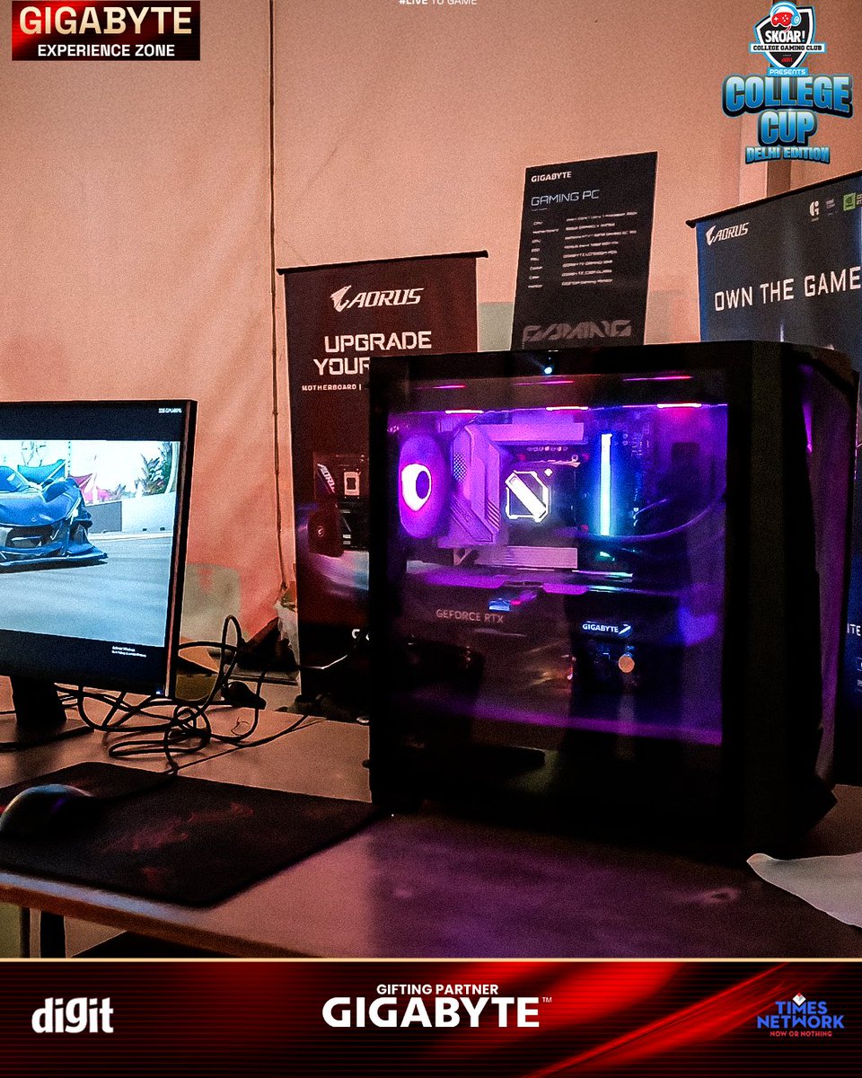 skoar's tweet photo. Take a peek at our Gaming experience zone at Skoar! College Cup Finals featuring @aorus_in PCs 📷

#skoarcollegecup #skoar #gaming #bgmi #valorant https://t.co/Eo3OFNHCgX