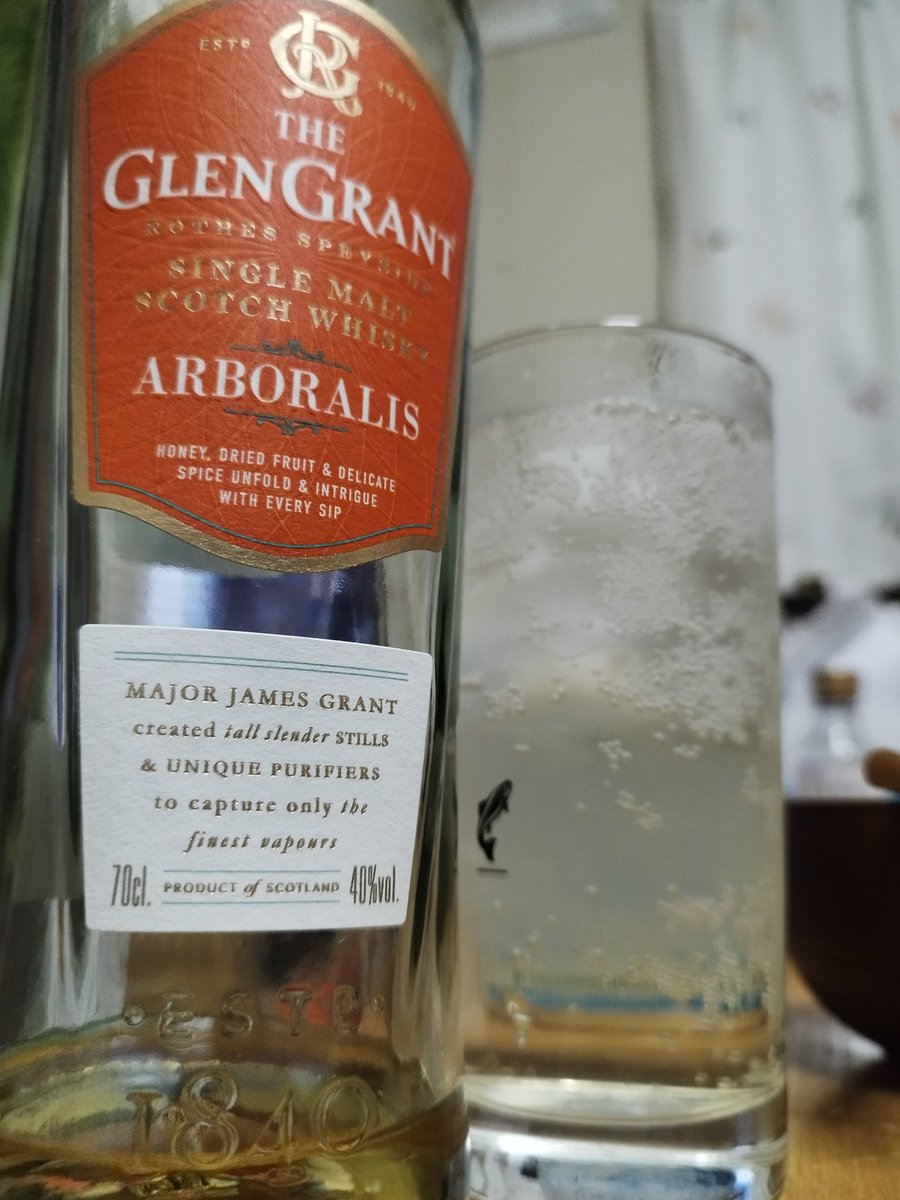 オリジナルちらし寿司とグレングラントアルボラリスで優勝です🍣🥃🦊