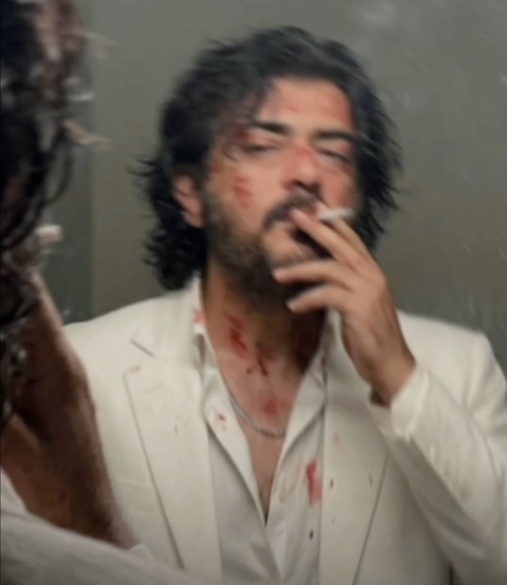 TrollywoodX's tweet photo. What AK fans have missed... 😪 https://t.co/xjKZ2XutHh