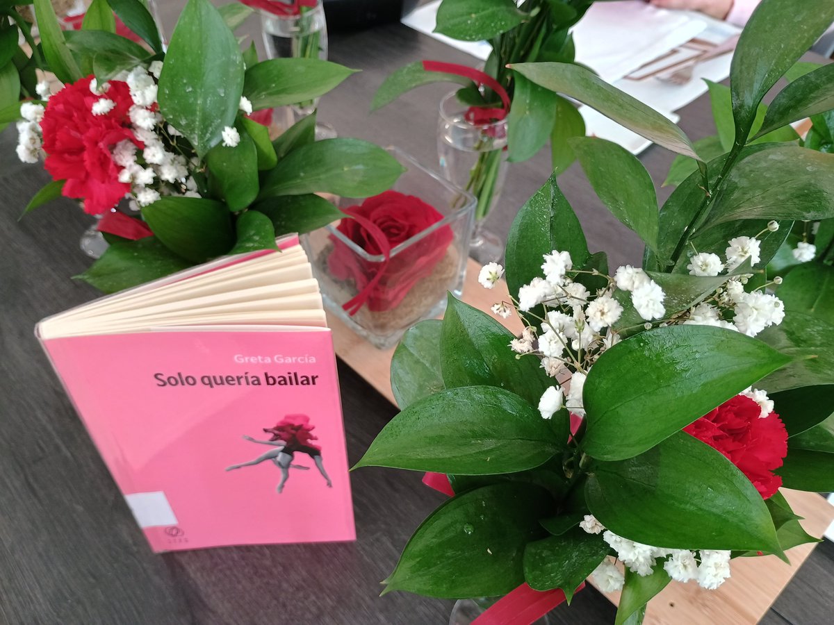 CaldodeGroria tweet media