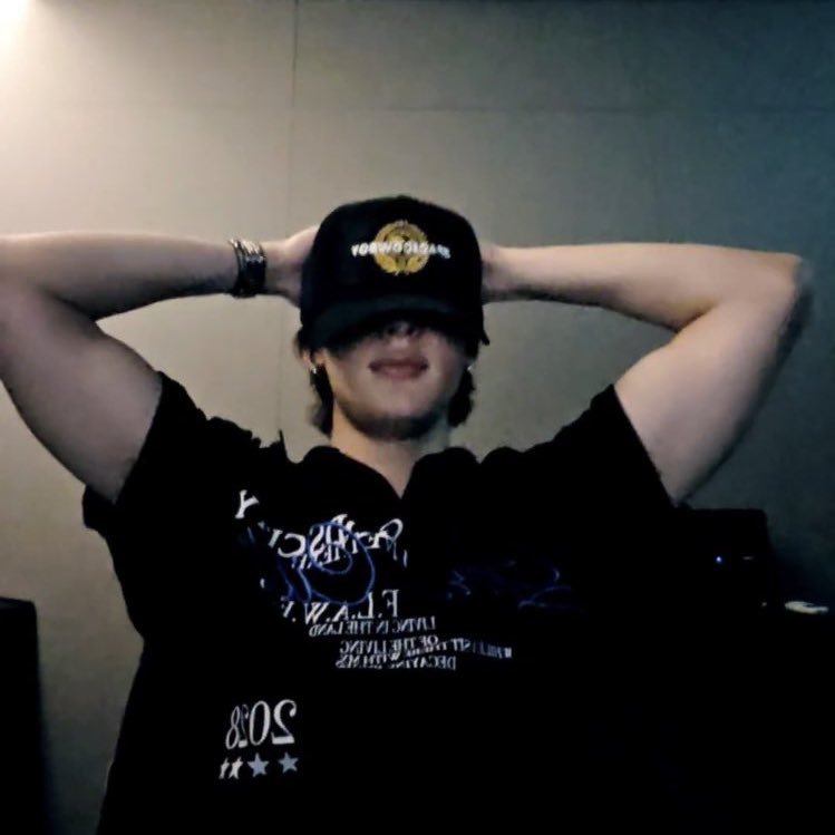 anton pics tweet media