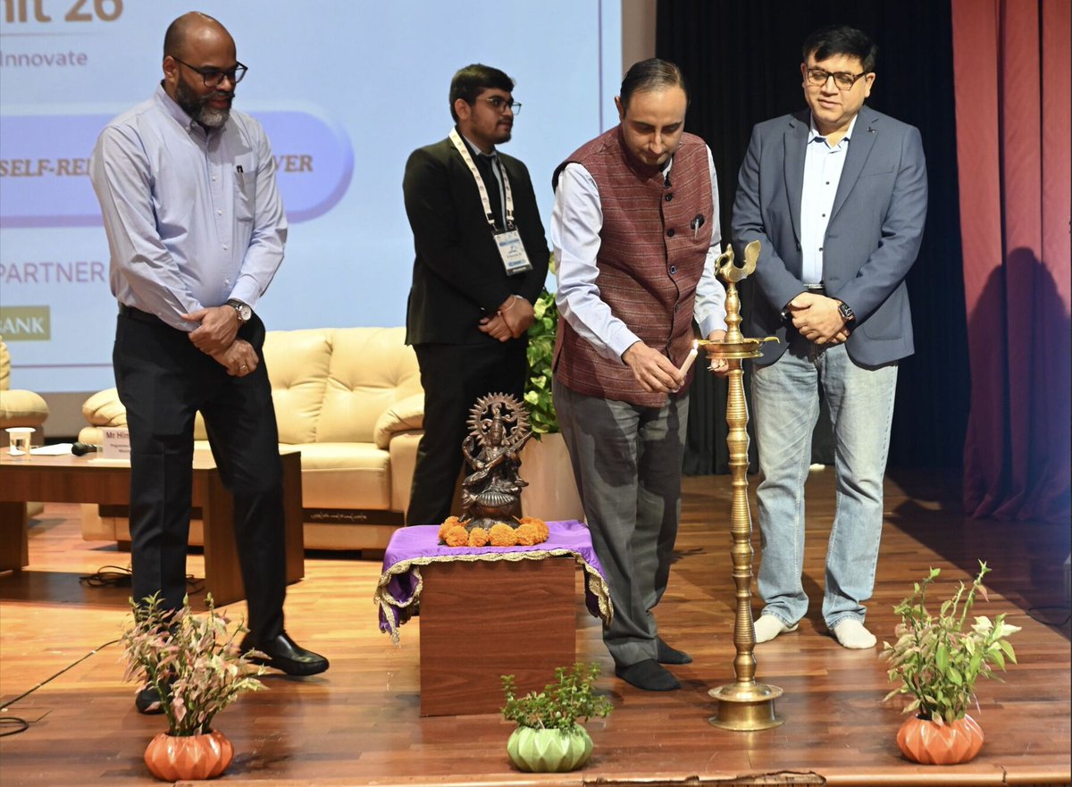 himjosh83's tweet photo. Last month was invited to be #ChiefGuest at the #eSummit 2026 at #IIMRaipur, themed “Udgam - The Making of a Self-Reliant Superpower.”
It was an amazing experience to interact with the such a diverse set of students on the topic closest to my heart #Entrepreunership !!! https://t.co/uS7gCWhUXW