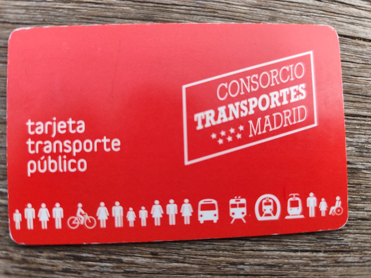 luismijc's tweet photo. Dia triste, día de despedirse de un fiel compañero. 
Hasta siempre abono joven 🫡

Siguiente tweet propio con el abono +65 https://t.co/rQKDvMZwbp