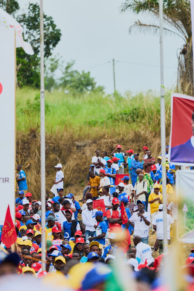 SassouNGuesso_'s tweet image. Populations du #Pool, 
Votre soutien à notre projet, "Accélérons la Marche vers le Développement ", nous honore. Nous nous engageons à transformer chaque promesse en action concrète. 
Le 15 mars 2026, scellons notre destin dans les urnes. Votons massivement et gagnons ensemble.