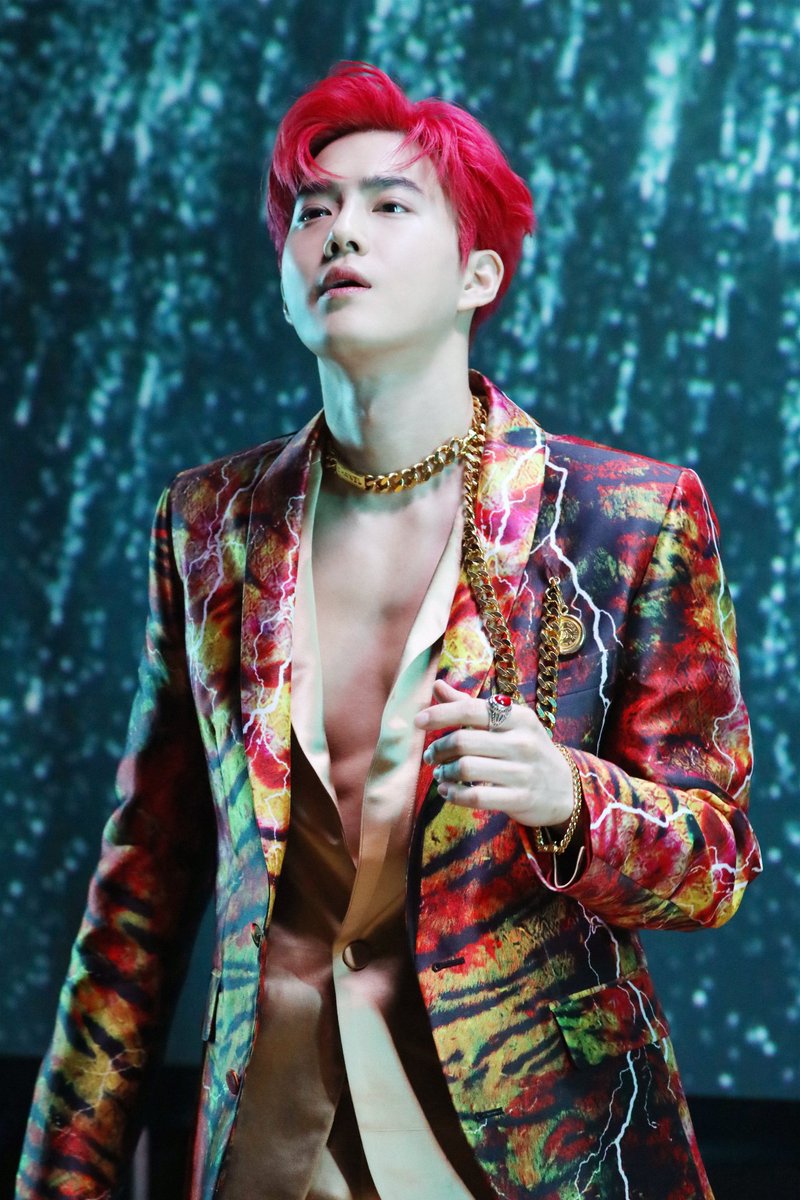 exoticostw's tweet photo. π¨MV λ―Έκ³΅κ° μ»· λλ°©μΆ!π¨
EXO βObsessionβ MV Behind photoπΈ #BALDER
#EXO #μμ #WeAreOneRP #EXOonearewe @twexoticos #OBSESSION #EXODEUX https://t.co/fI2vowysa7