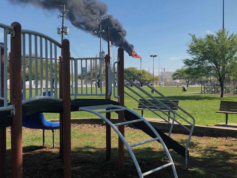 docudr's tweet photo. Mothering Earth features @FencelineWatch, environmental justice group, who expose the toxic harm their community faces &amp; conditions that exist to protect the companies responsible for the #pollutants. Listen and subscribe: https://t.co/9UnqEoNcAk https://t.co/E5pclviUma