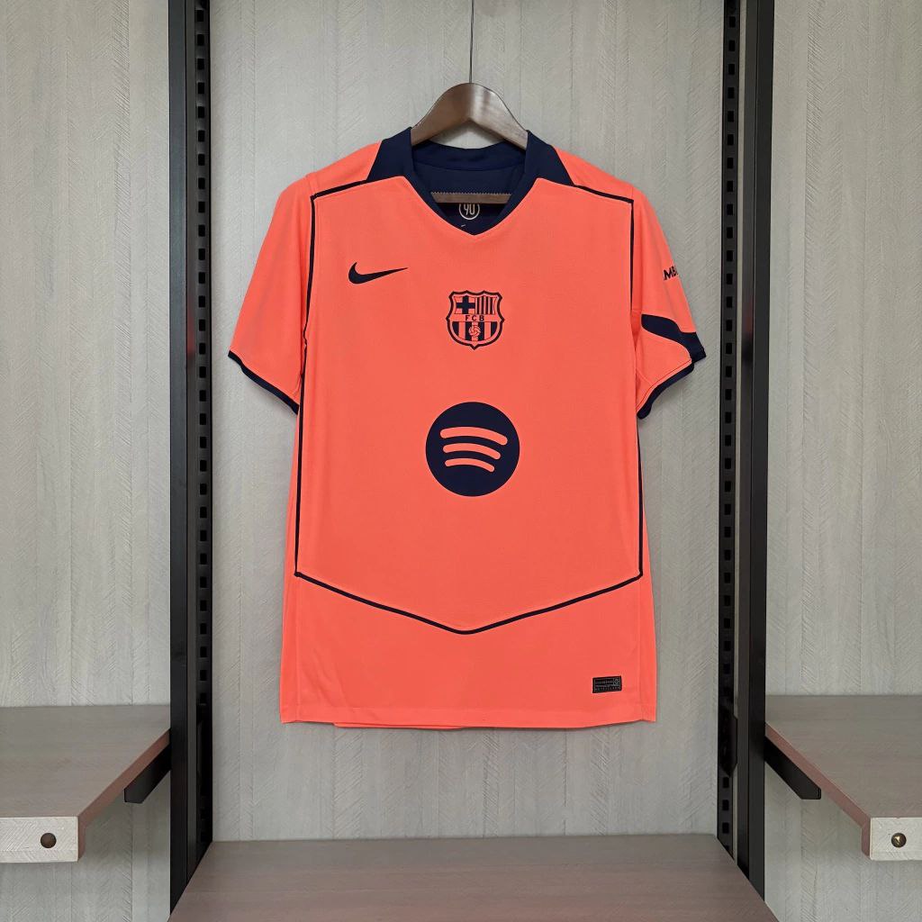 jerseyhubBR's tweet photo. Essa away é muito linda pessoalmente!

Camisa Barcelona temporada 2025/26

- Todos os modelos no anúncio 

https://t.co/V2BkeKh5iY https://t.co/Q37O6x2G8L