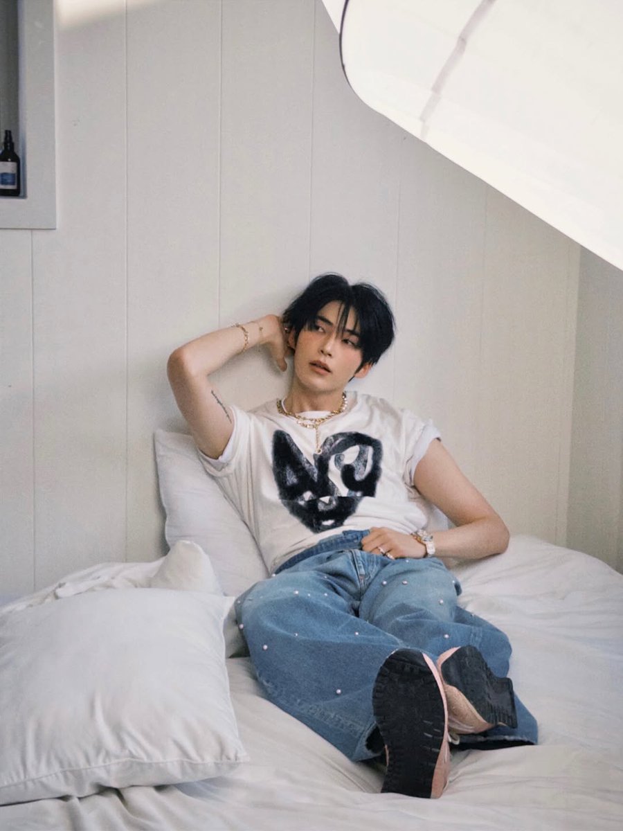 sung hanbin archive (@shbpics) on X