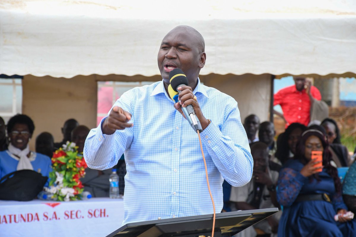 Hon. Innocent Mugabe tweet media