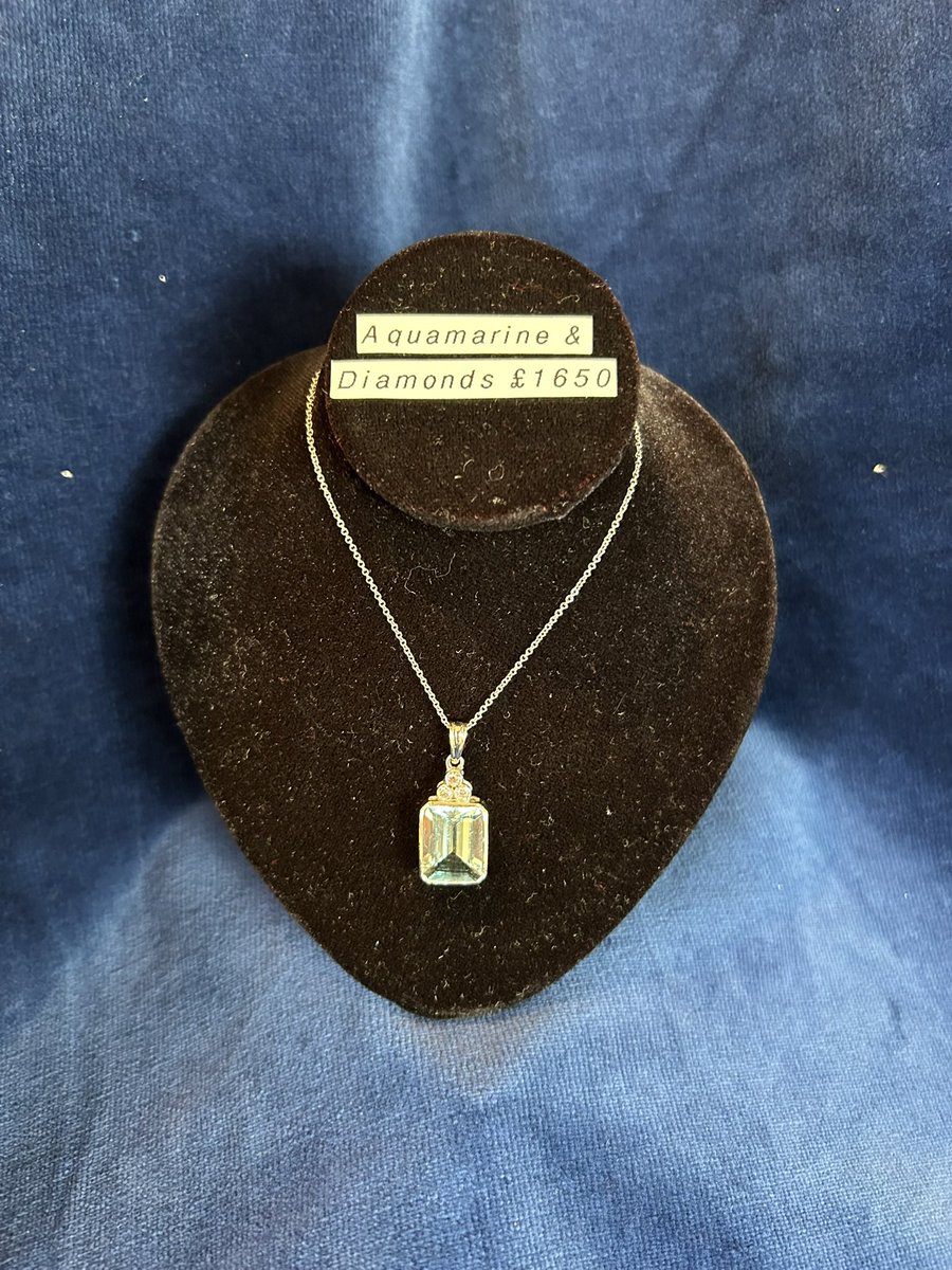 BoormansJ's tweet photo. Have a birthday 🎁 in March? Then we have beautiful jewellery set in gold and silver, with aquamarine or march inspired stones that would make the perfect gift or treat to yourself. #March #Birthday #Boormansjewellers #Birthstone #Aquamarine #Gift https://t.co/D8ZiON3ljT