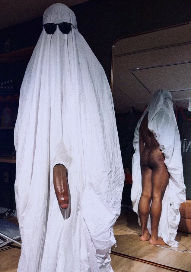 Only Boys Here!🤯 tweet media