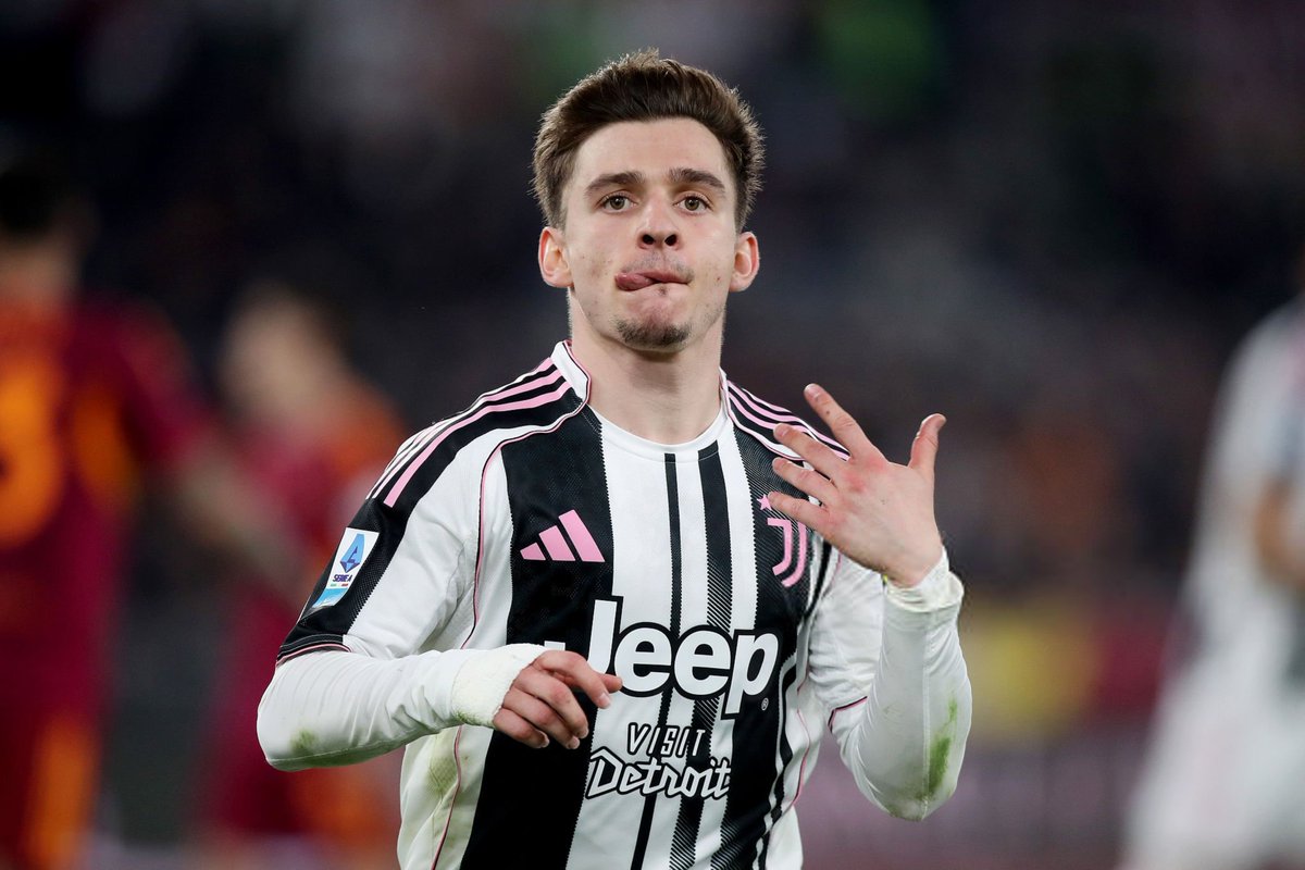 ايلين tweet media