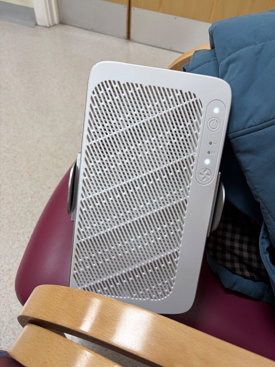 JCeoltaSmith's tweet photo. It continues to cost us +++ to have #CleanAir when in our hospital settings with #Hepa
Along with #FFP2 #FFP3
Nasal and oral sprays
And a constant broken record ask for healthcare workers to mask
#ChangeIPCPolicyNow
#NHS
#LongCovidAwarenessMonth https://t.co/TSao4TYAY6