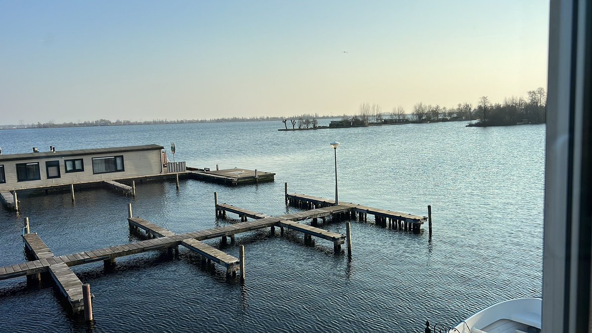 TheItalianProperJob tweet media