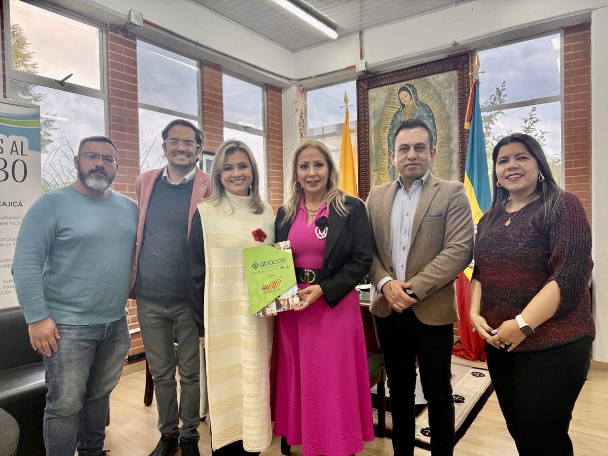 Iniciamos el proyecto de Educación Económica y  Financiera EEF, ÁBACOS , con el acompañamiento y financiación de ⁦<a href="/FasecoldaOficia/">Fasecolda</a>⁩ @asobancaria ⁦<a href="/Asobolsa/">Asobolsa</a>⁩ ⁦<a href="/alcajica/">Alcaldía de Cajicá</a>⁩ ⁦<a href="/JorgeEmilioRey/">Jorge Emilio Rey Ángel</a>⁩ ⁦<a href="/SecEducaCundi/">Secretaría de Educación de Cundinamarca</a>⁩