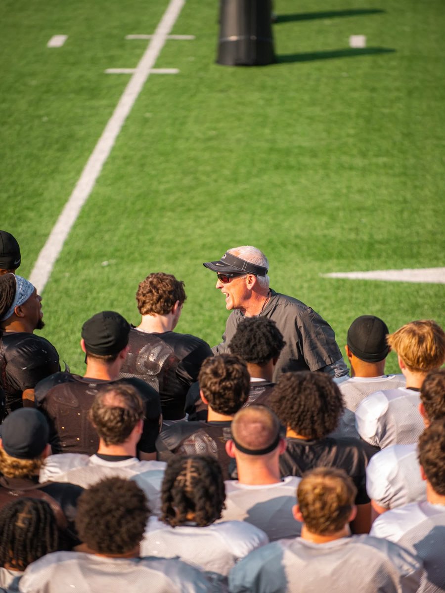 Harding Football tweet media