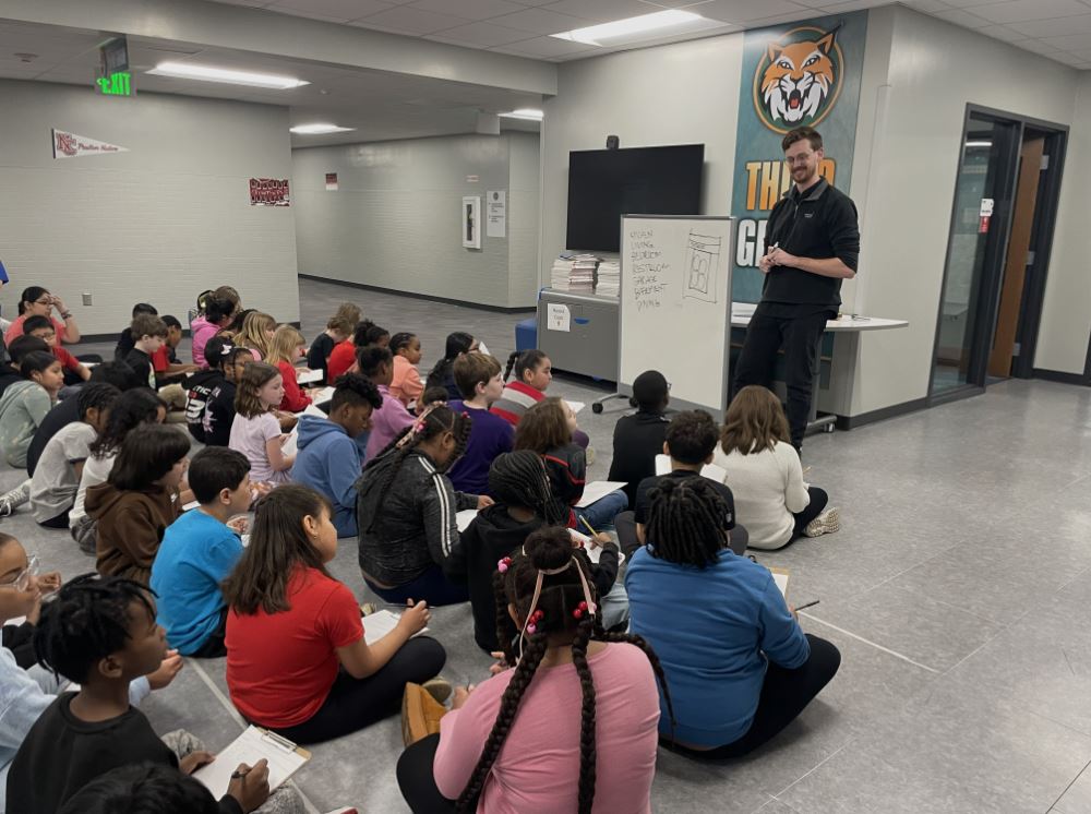 Fanning Howey tweet media