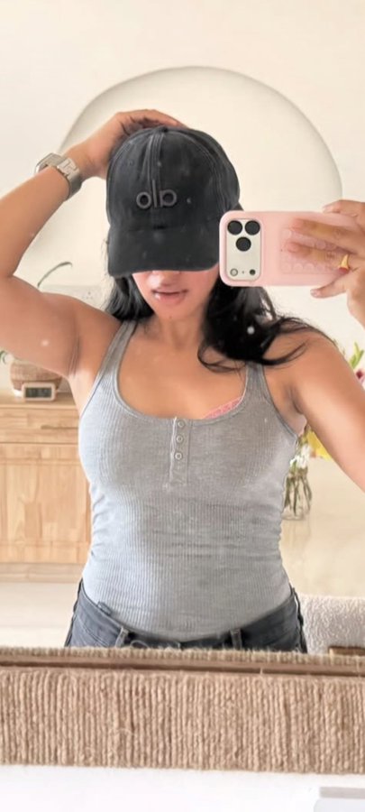 eversinceseen's tweet photo. Her underarms 🥵🤒 https://t.co/Go4CNztW8X