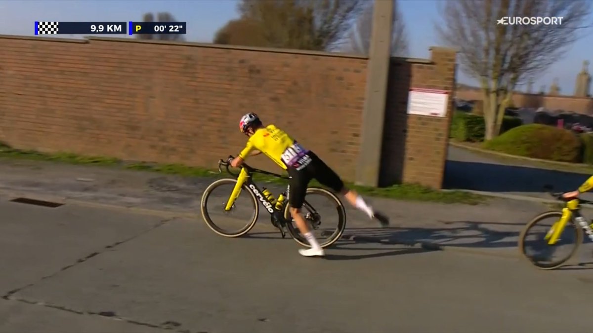 Le Gruppetto tweet media