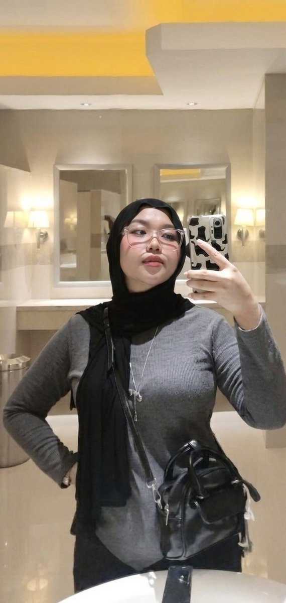 masukkansandi's tweet photo. @shinderellaxx ku bikin HD yaa https://t.co/S25i8464lD