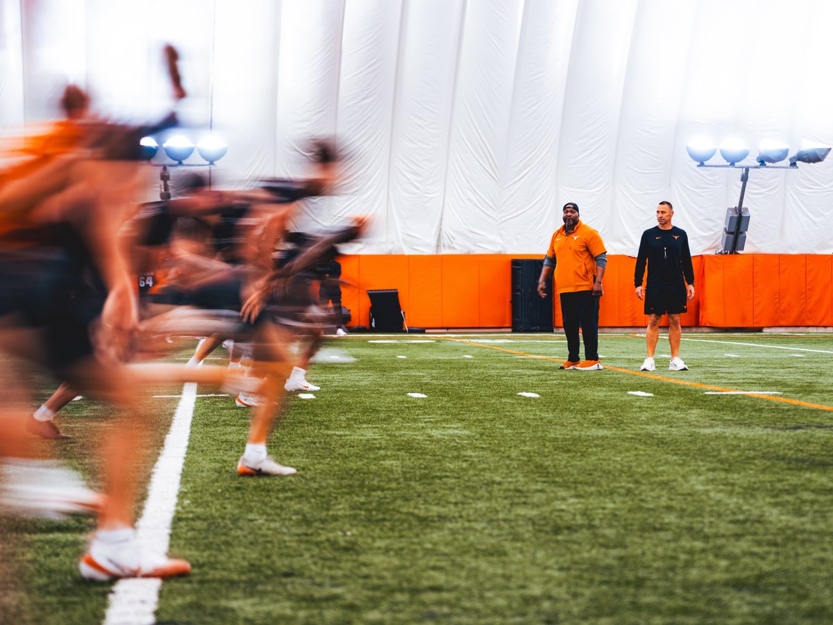 Texas Football tweet media