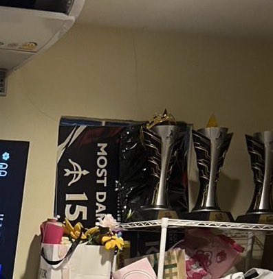 เมื่อไหร่จะทำที่วางถ้วยดีๆ5525256262626256262 ถ้วยใหม่มันไม่อยากมาแคมป์เลยเนี่ย5555555