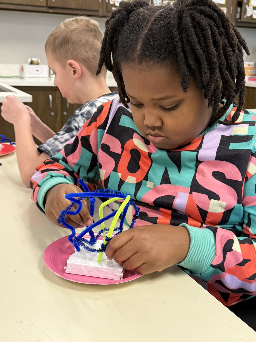 SFE ARTISTS tweet media