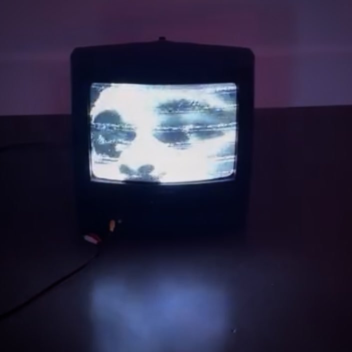 ODrightbesideme's tweet photo. My Dear Melancholy vibes. New EP on the way?? https://t.co/wVj3DNOnWe