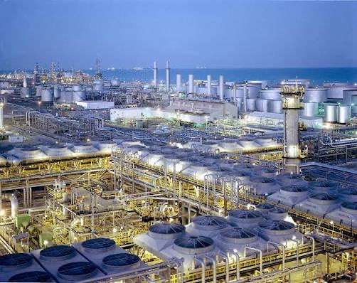 SirBarr's tweet photo. Saudi Aramco is urgently evaluating options to increase crude exports through its Red Sea terminal in Yanbu in order to bypass the effectively shut Strait of Hormuz, per Reuters. The company has already requested that Asian buyers and shipping partners redirect cargo to Yanbul. https://t.co/Po0GT3ESpe