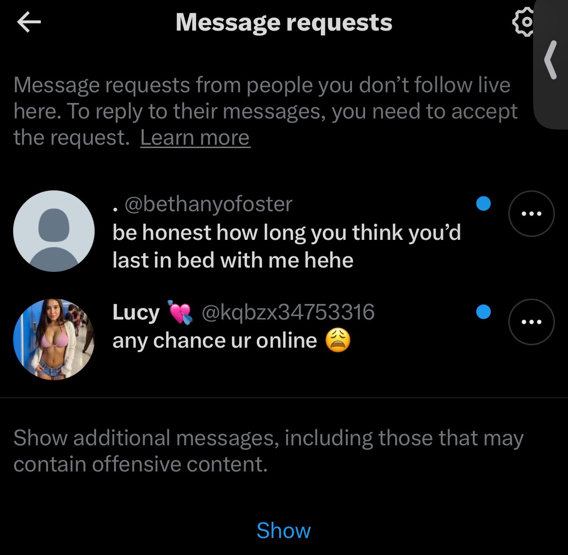 THEY BOHNT A SLEEPBOHVER WITH ME 😆😆😆 PILLOW FIGHT ?🤣🫧🫧