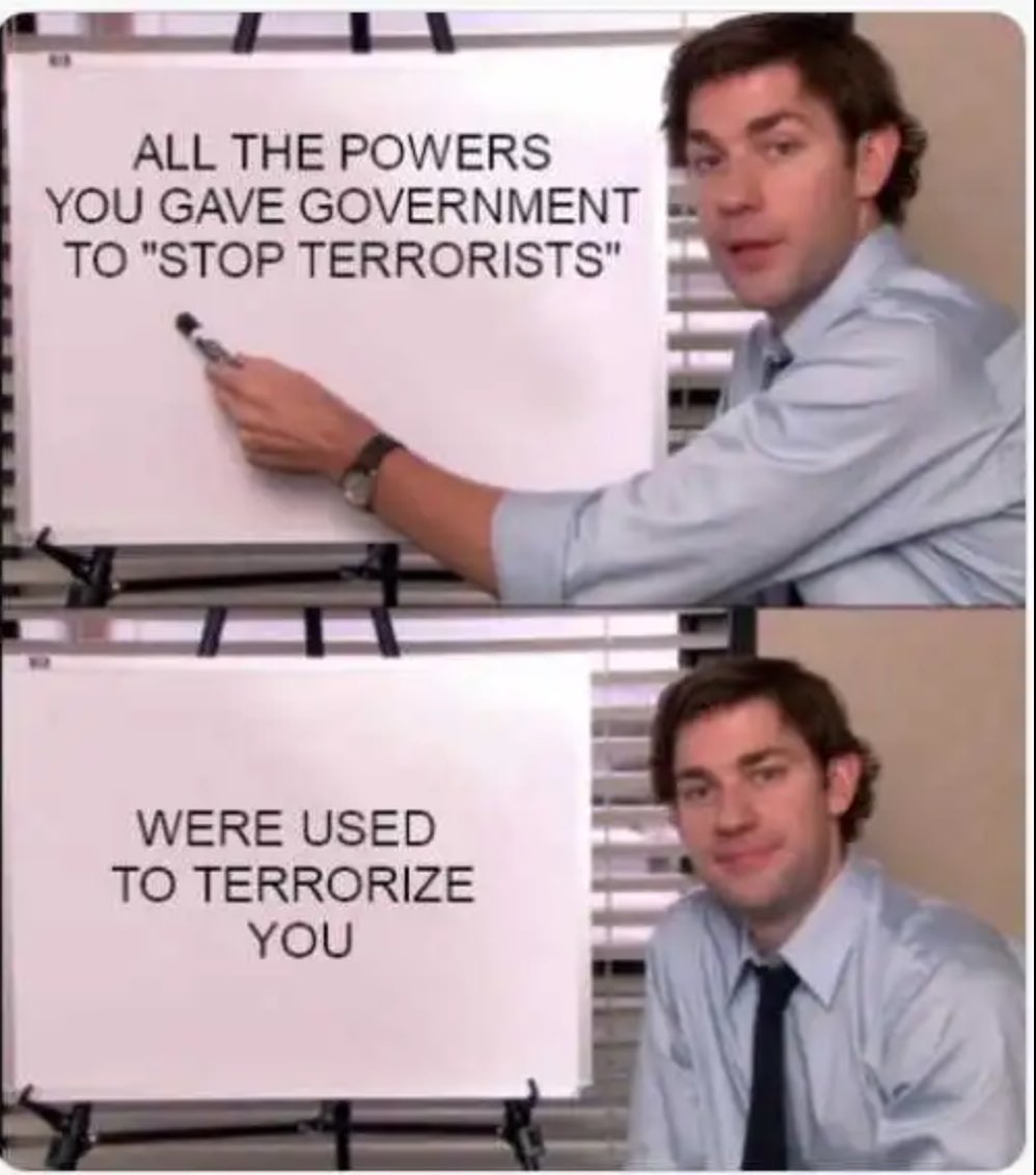 illuminatibot (@iluminatibot) on Twitter photo 